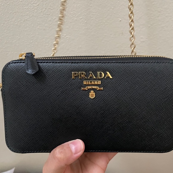 Prada Saffiano Double Zip with chain - Picture 2 of 8